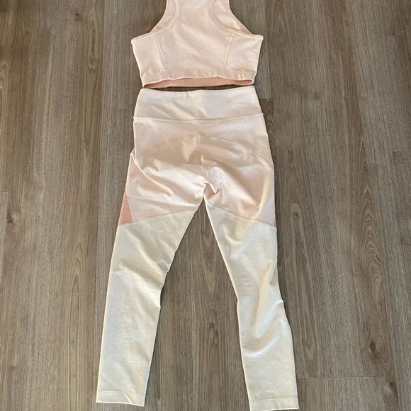 Outdoor Voices Compression Leggings and matching Sport Bra Size Small - Picture 8 of 8